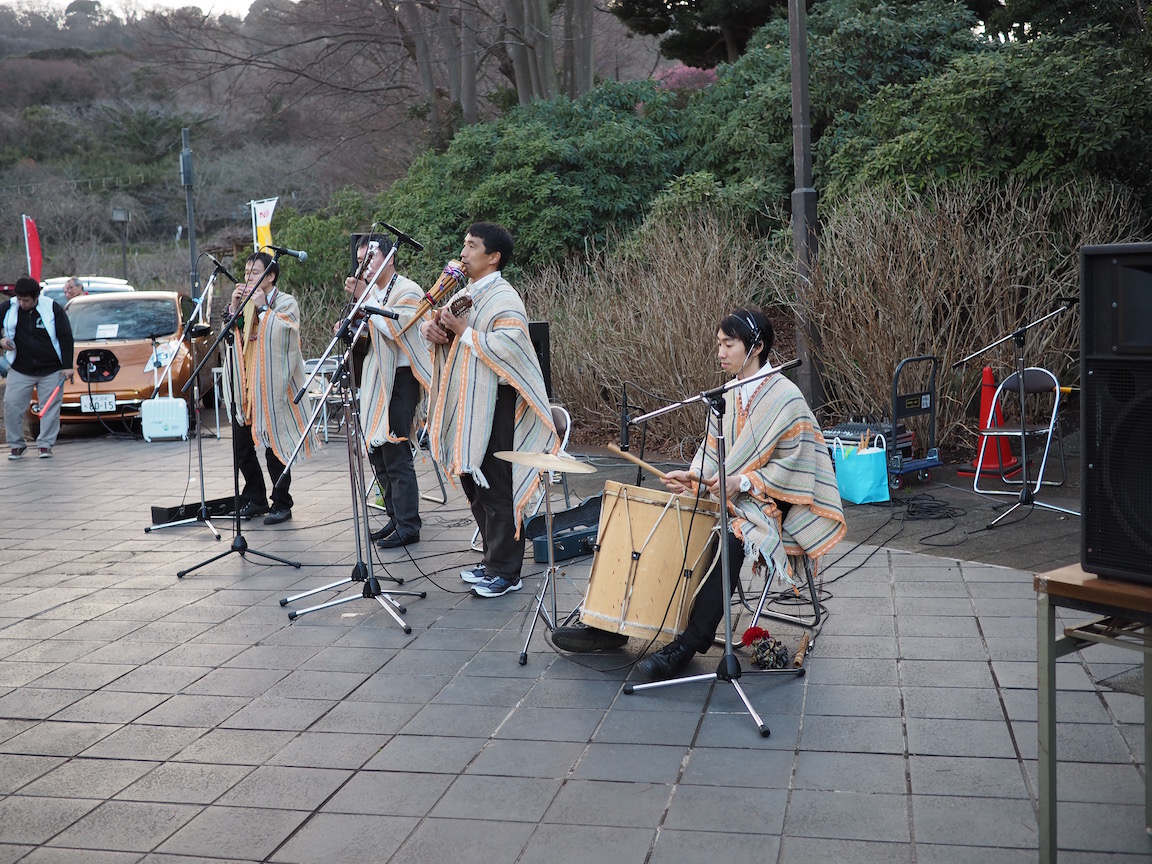横須賀市菖蒲園花火大会で演奏しました